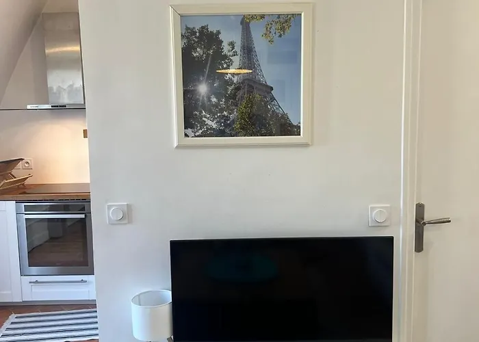 Luxury Flat Tour Eiffel 16e דירה